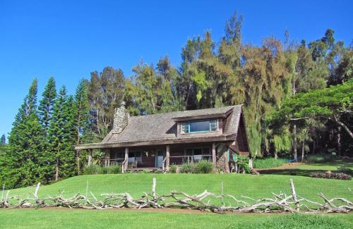 Hawi House | Kohala Lodge- Vacation Rental House