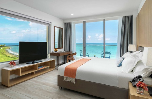 Frigate Bay Resort | Koi Resort Saint Kitts, Curio Collection by Hilton