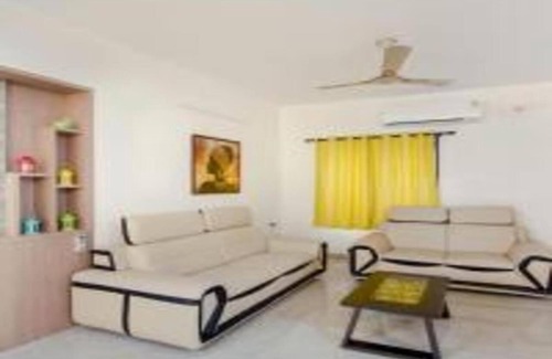 Mylapore Tiruvallikk Hotel | Kolam Serviced Apartments - Adyar