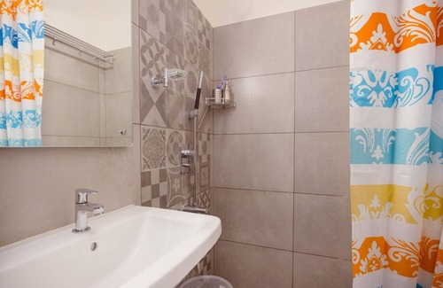 Mylapore Tiruvallikk Hotel | Kolam Serviced Apartments - Adyar
