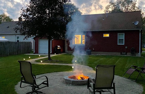 Green Bay House | Kolby Lodge - near Lambeau, Resch and Titletown District