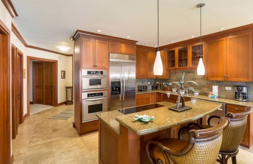 Waikoloa Condo | Kolea 14F | Pool, Gym & More!