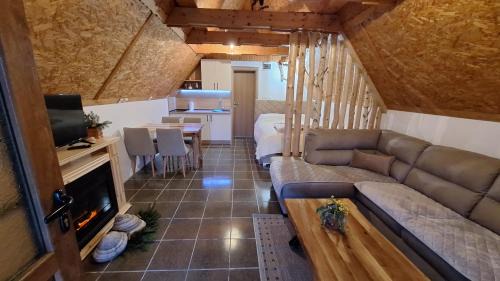 Virak House | Koliba