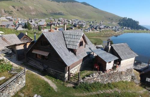 Sumece Cabin | Koliba - Prokoško jezero