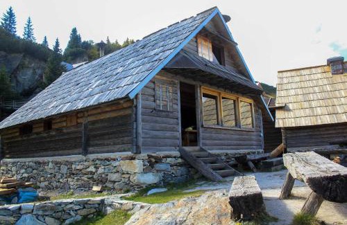 Sumece Cabin | Koliba - Prokoško jezero