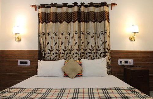 Lake Town Apartment | Kolkata Vintage Stay - 2BHK with Bengali Home Vibe