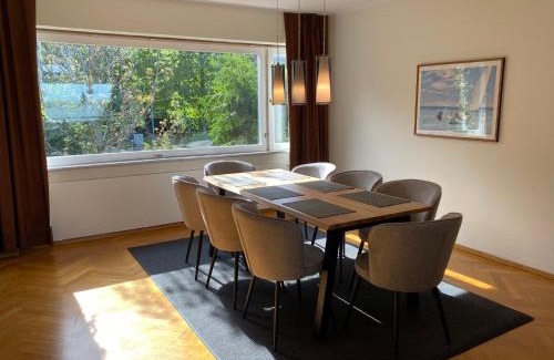 Etelainen District Apartment | Kolme makuuhuonetta Merenrannalla Lauttasaaressa