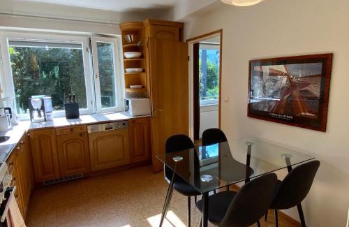 Etelainen District Apartment | Kolme makuuhuonetta Merenrannalla Lauttasaaressa