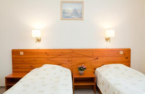 Ziepniekkalns Hotel | Kolonna Hotel Brigita