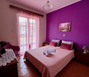 Karyes House | Kolovos House