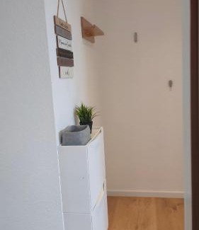 Bad Mingolsheim Apartment | Komfortable Ferienwohnung Goldene Suite