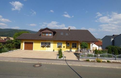 Gleissenberg Apartment | Komfortable Ferienwohnung Mit Garten Und Grill