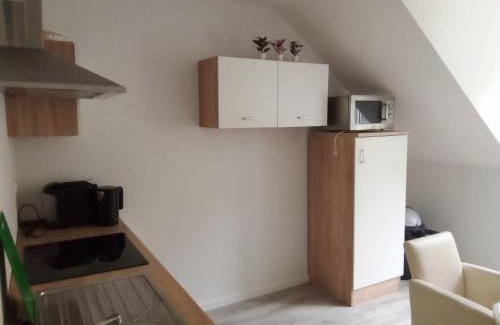 Odenkirchen-Mitte Apartment | Komfortable Handwerker Wohnung