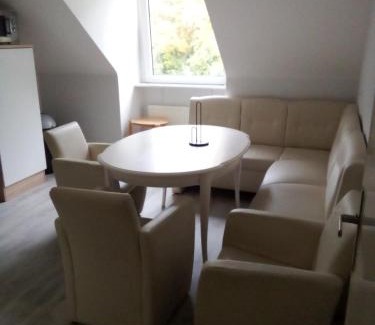 Odenkirchen-Mitte Apartment | Komfortable Handwerker Wohnung