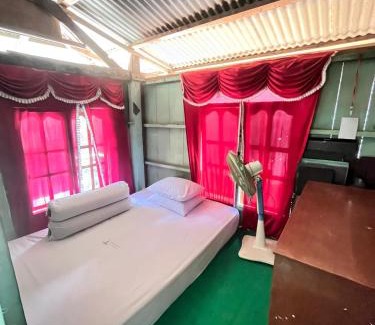 Komodo House | komodo homestay
