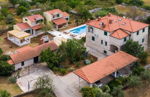Vela Luka Apartment | Komun Apartments