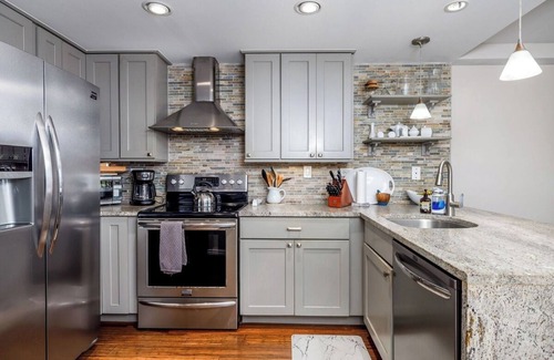 Historic Kailua Village Condo | Kona Alii in downtown Kailua-Kona