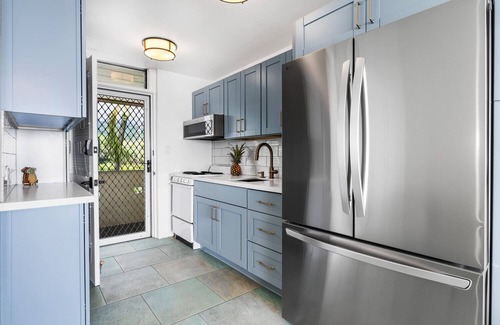 Kahaluu Bay Condo | Kona Magic Sands#313:Top Floor,Direct Beachfront, Rarely Available Lanai unit