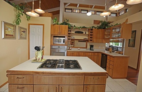 Kona Palisades House | Kona Palm House 3 Bed/2.5 Ba with Pool