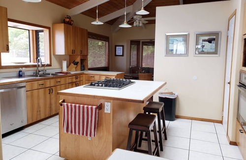 Kona Palisades House | Kona Palm House 3 Bed/2.5 Ba with Pool