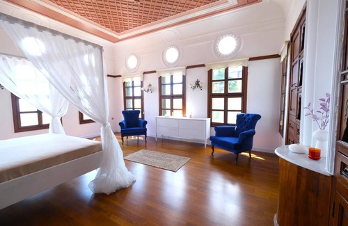 Altinoluk Hotel | Konak 1927