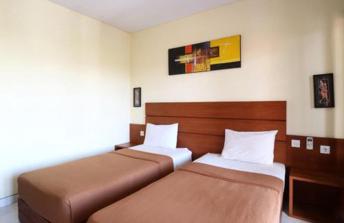 Downtown Kuta House | Kondra Premiere Guest House Kuta