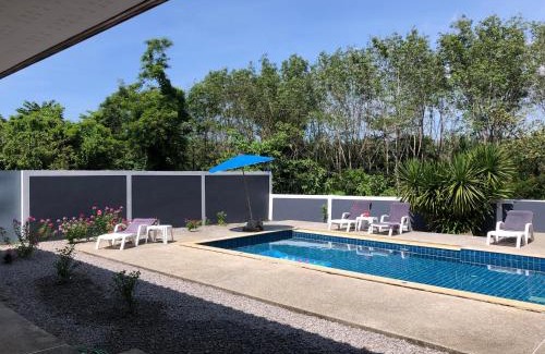 Ko Lanta Villa | Kongsai Private poolvilla in Klong Khong