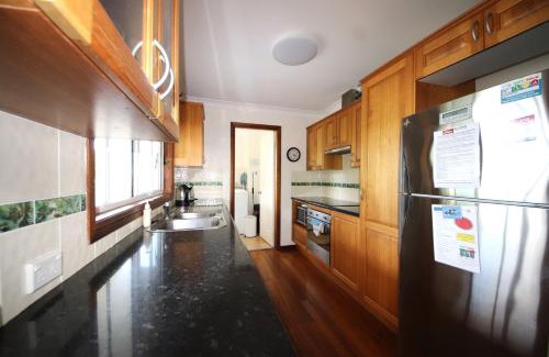 Hat Head House | Kookaburra Cottage 71 Straight St HH