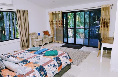North Tamborine House | Kookaburra Homestay Retreat - Private Room