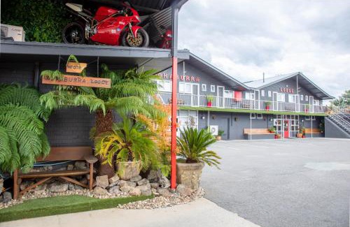 Jindabyne Hotel | Kookaburra Lodge