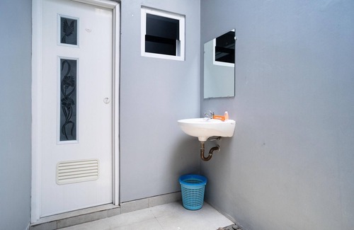Tegal House | KoolKost Syariah near Transmart Tegal