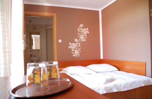 Koszalin Bed & Breakfast | Koral