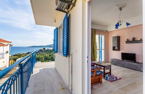 Koroni Apartment | Koroni Seaview Retreat - Summer Escape Lodging