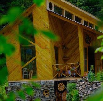 Roshka House | Korsha Guesthouse