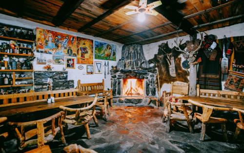 Roshka House | Korsha Guesthouse