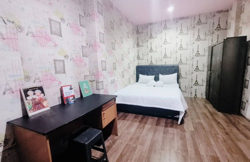 Tanjung Duren Utara House | Kost Griya Hikari by Ecommerceloka
