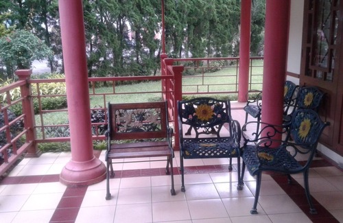Cipanas Villa | Kota Bunga BB