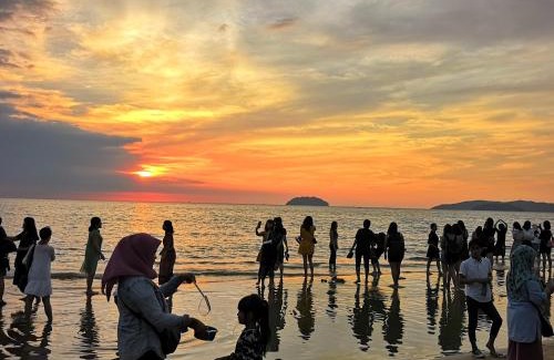 Tanjung Aru House | Kota Kinabalu Sabah City Homestay