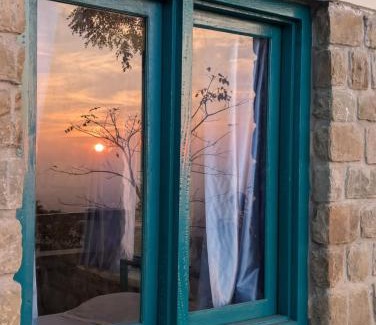 Kotabagh Villa | Kotadun Birding Retreat 6BR Nainital by Homeyhuts