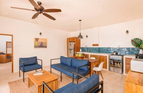 Treasure Beach Apartment | Kotch Two Bedroom Ocean Suite
