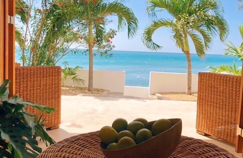 Treasure Beach Apartment | Kotch Two Bedroom Ocean Suite
