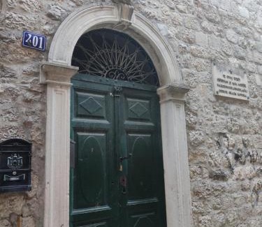 Kotor Old Town Apartment | KOTOR OLD TOWN 2 bedroom apartment