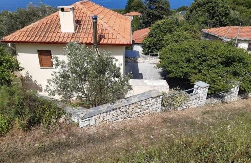Kato Vrontou Villa | Kouros Villa!