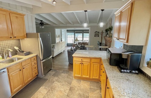 Eclectic Cottage | Kowaliga area w/AMAZING VIEWS