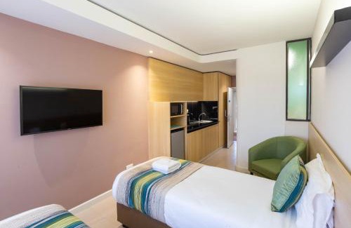 Syokimau Hotel | Kozi Suites Nairobi Airport