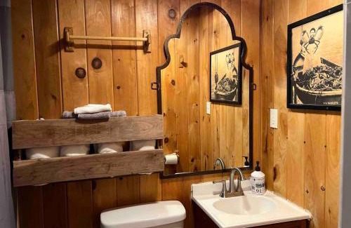 Columbia Hotel | Kozy Haven Log Cabin Rentals
