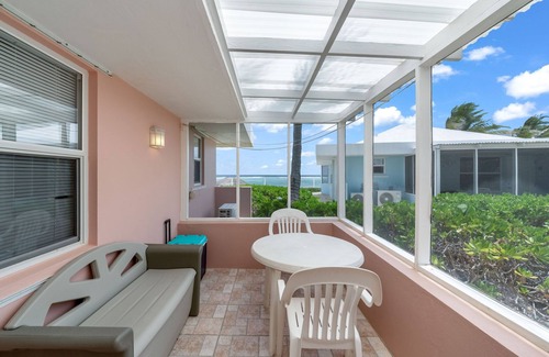 Rum Point Condo | Kozy Kai - Sealodge 17 - Romantic Beachfront cottage by Cayman Villas!
