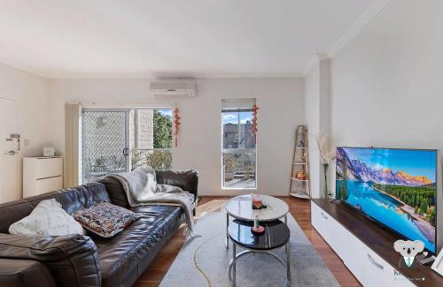Allawah Apartment | KozyGuru/Allawah/2 Bed Kozy APT/NAL015