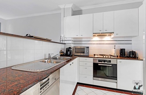 Cronulla Apartment | KozyGuru | Cronulla | 1 Bed Apt next to Beach