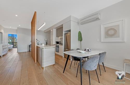 Banksmeadow Apartment | KozyGuru Pagewood Cosy 2Bed Apt NPA005